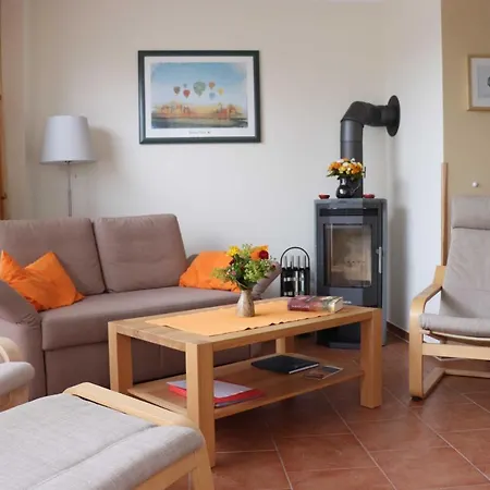 Holiday home Feriendoppelhaushaelfte 